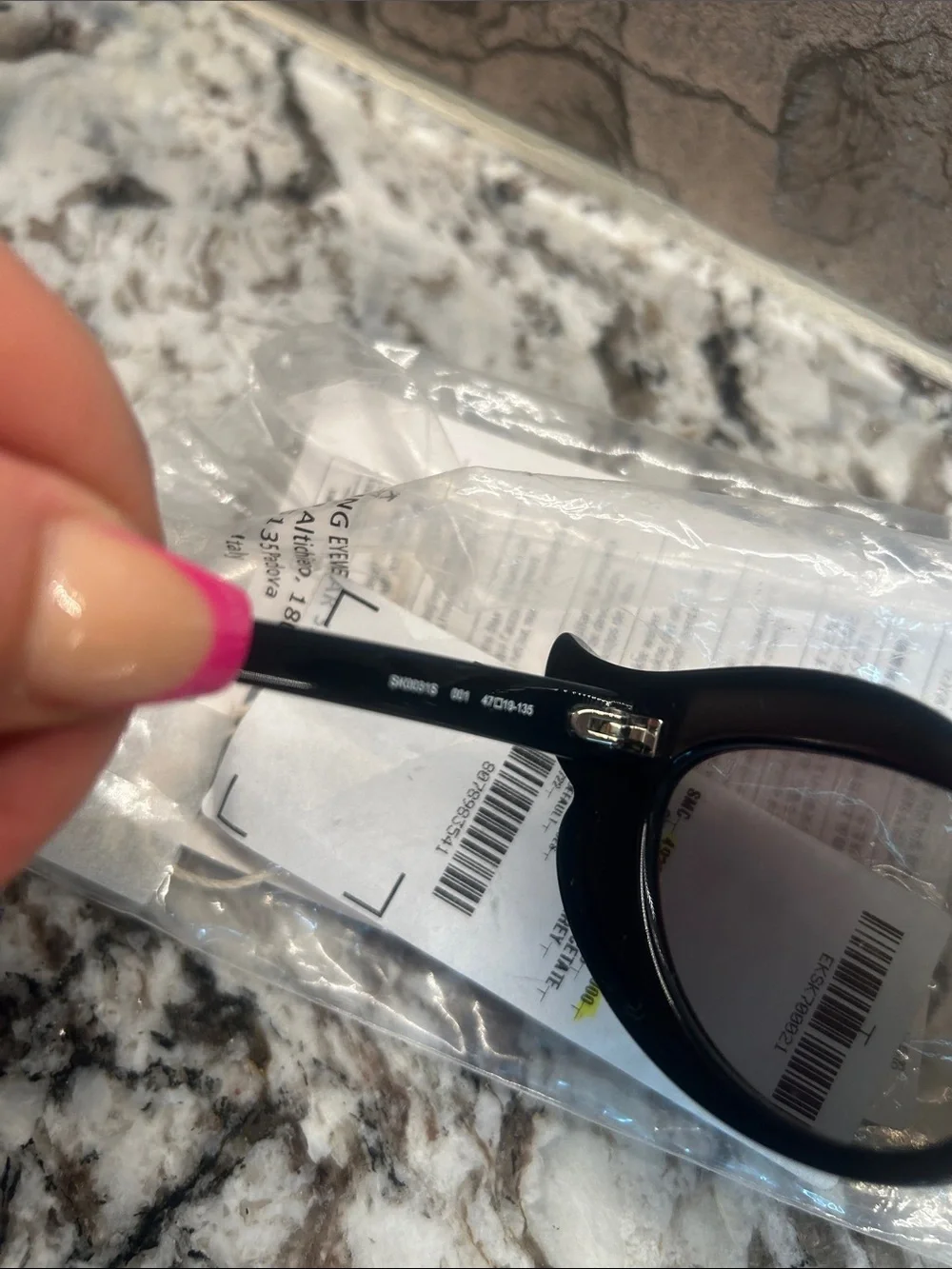 Stella McCartney Black Swan Kids Sunglasses with Pink Beak Accents NWT